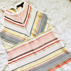 WHITE HOUSE BLACK MARKET • Knit Sweater Tank Top.